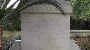 Ronnie Van Zant's Gravestone Stolen Today